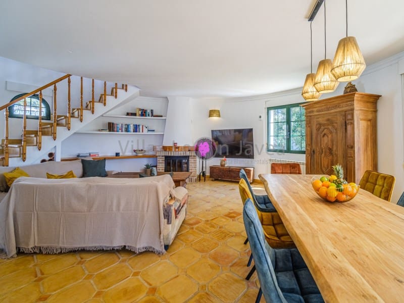 4 bedroom Villa for holiday rental in Javea / Xabia with pool - € 2,075 (Ref: 9605285)