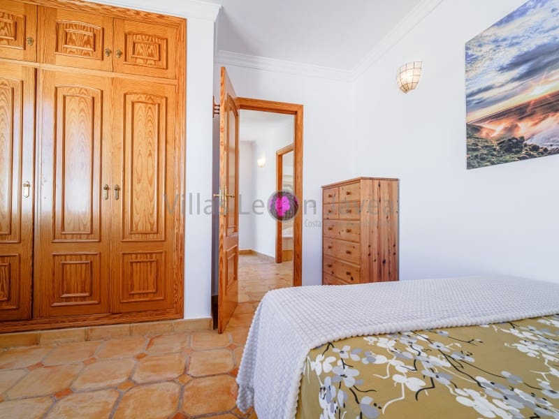 4 bedroom Villa for holiday rental in Javea / Xabia with pool - € 2,075 (Ref: 9605285)