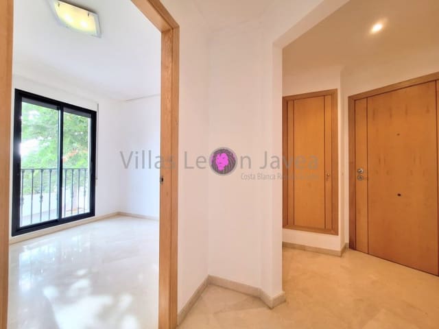 3 soveværelse Lejlighed til leje i Centro ciudad, Javea / Xàbia med garage - € 1.300 (Ref: 9605287)