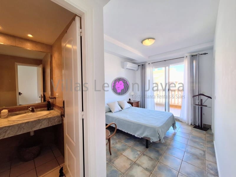 4 soveværelse Penthouse til leje i Javea / Xabia med swimmingpool garage - € 2.500 (Ref: 9605288)