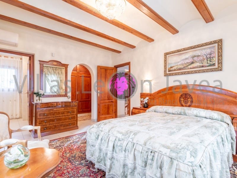 15 Zimmer Villa zu verkaufen in Javea / Xabia mit Pool Garage - 5.650.000 € (Ref: 9605289)