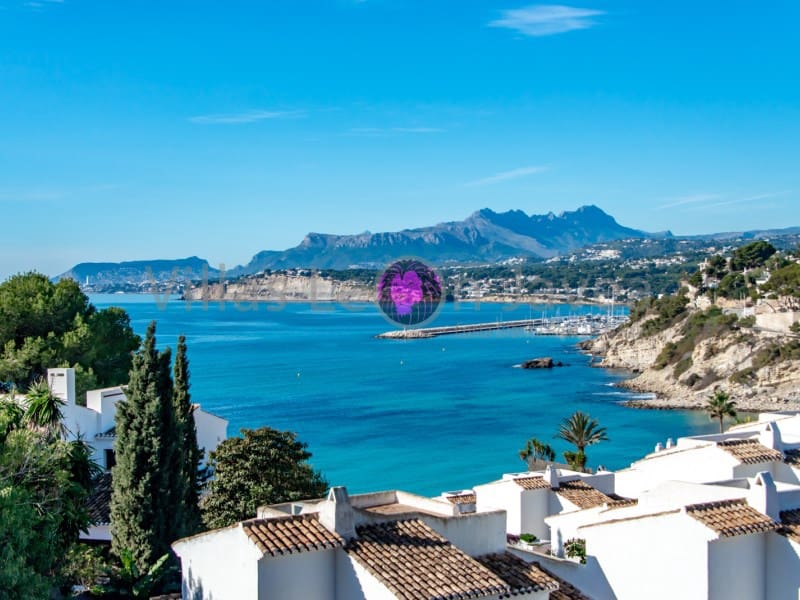 4 makuuhuone Huvila myytävänä paikassa Moraira mukana 
autotalli - 2 950 000 € (Ref: 9605290)