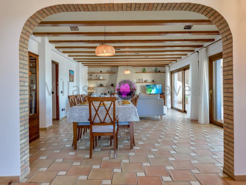 4 makuuhuone Huvila myytävänä paikassa Moraira mukana 
autotalli - 2 950 000 € (Ref: 9605290)