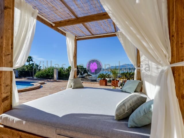 4 makuuhuone Huvila myytävänä paikassa El Portet - Pla de Mar, Teulada-Moraira mukana 
autotalli - 2 950 000 € (Ref: 9605290)