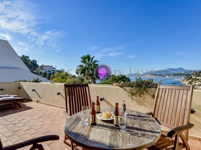 4 makuuhuone Huvila myytävänä paikassa El Portet - Pla de Mar, Teulada-Moraira mukana 
autotalli - 2 950 000 € (Ref: 9605290)