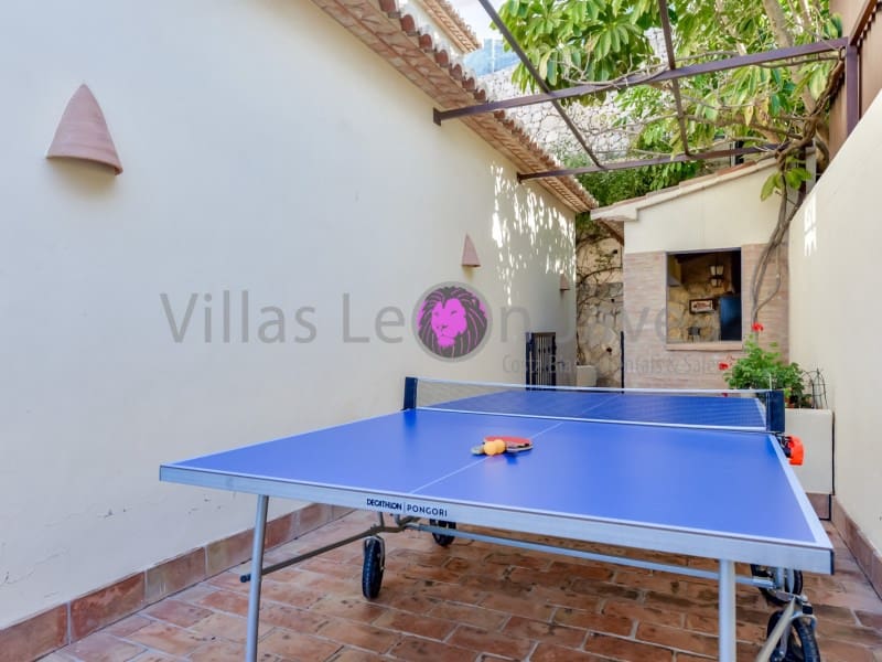 4 makuuhuone Huvila myytävänä paikassa Moraira mukana 
autotalli - 2 950 000 € (Ref: 9605290)