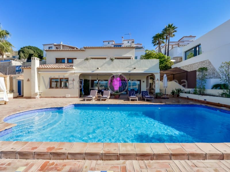 4 makuuhuone Huvila myytävänä paikassa Moraira mukana 
autotalli - 2 950 000 € (Ref: 9605290)