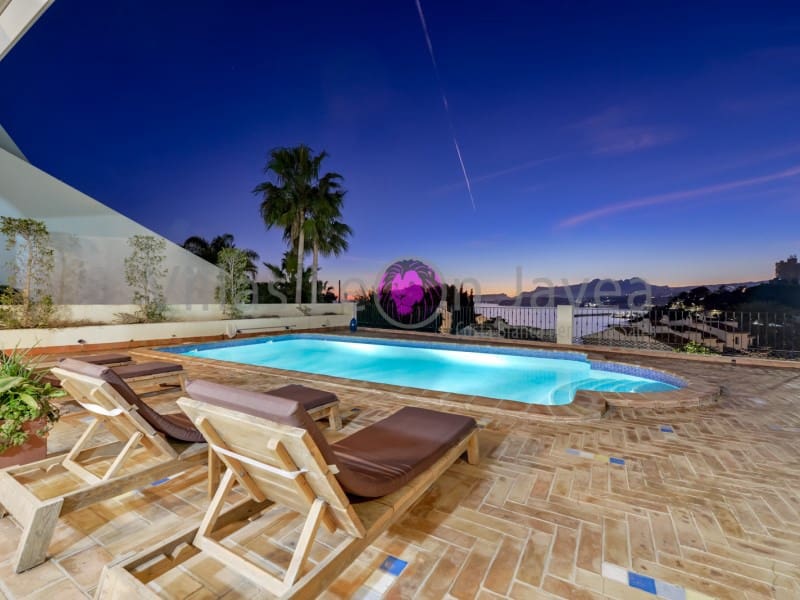 4 makuuhuone Huvila myytävänä paikassa Moraira mukana 
autotalli - 2 950 000 € (Ref: 9605290)