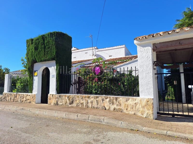 4 Zimmer Doppelhaus zu verkaufen in Javea / Xabia mit Pool Garage - 650.000 € (Ref: 9605291)