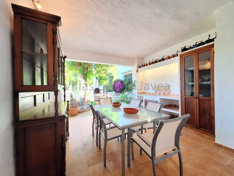 4 Zimmer Doppelhaus zu verkaufen in Javea / Xabia mit Pool Garage - 650.000 € (Ref: 9605291)