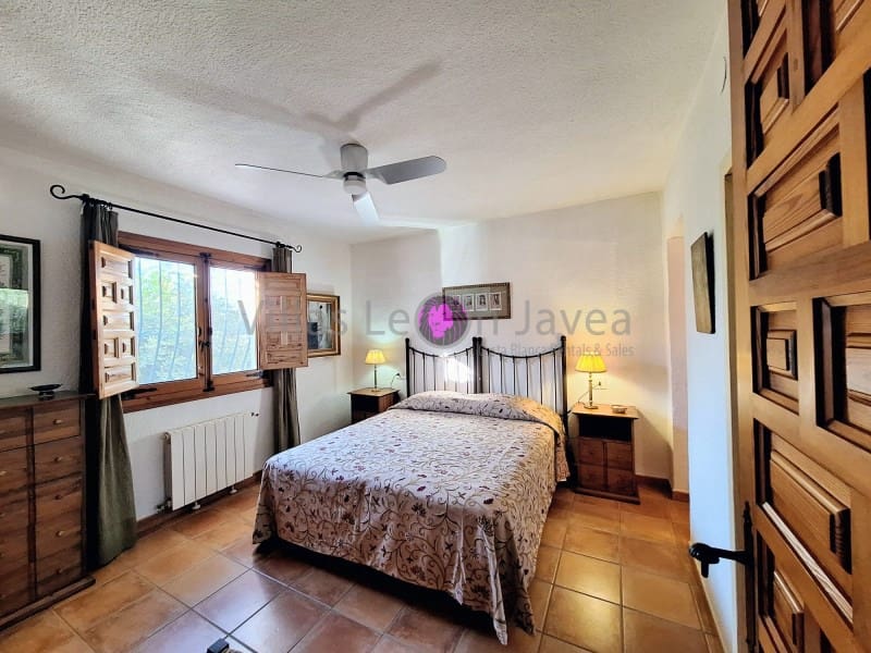 4 Zimmer Doppelhaus zu verkaufen in Javea / Xabia mit Pool Garage - 650.000 € (Ref: 9605291)