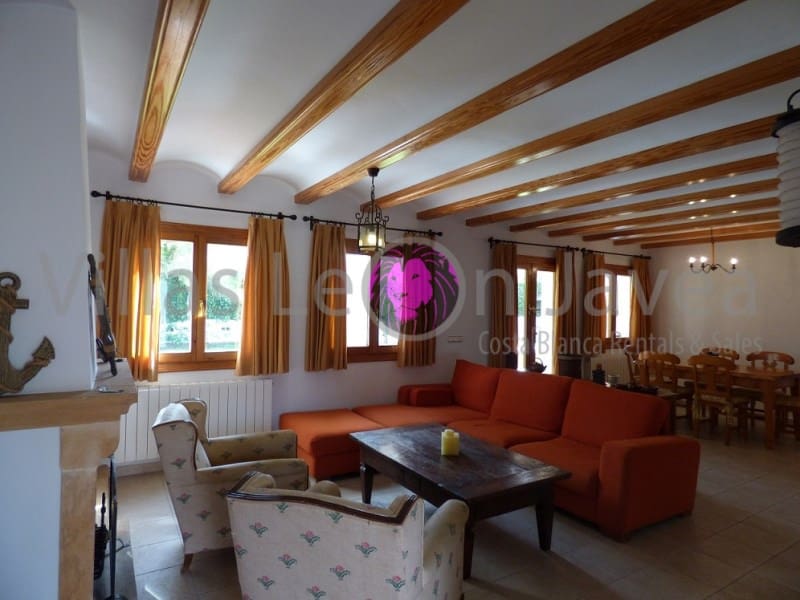 3 slaapkamer Villa te huur in Javea / Xabia met garage - € 1.750 (Ref: 9605293)