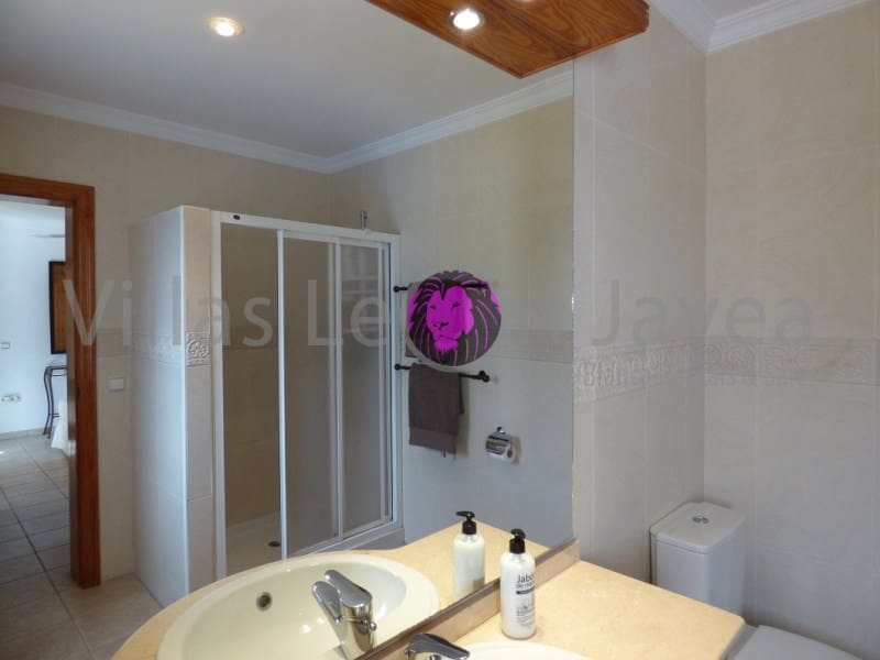 3 slaapkamer Villa te huur in Javea / Xabia met garage - € 1.750 (Ref: 9605293)