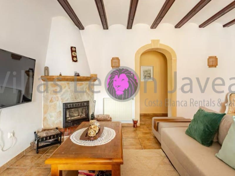 4 Zimmer Villa zu verkaufen in Javea / Xabia mit Pool Garage - 685.000 € (Ref: 9605294)