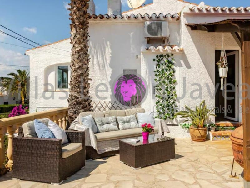 4 Zimmer Villa zu verkaufen in Javea / Xabia mit Pool Garage - 685.000 € (Ref: 9605294)