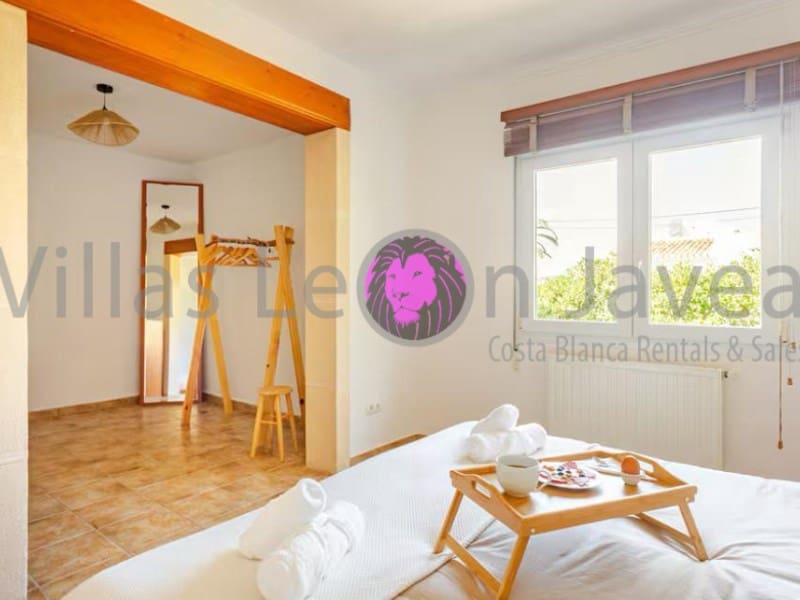 4 Zimmer Villa zu verkaufen in Javea / Xabia mit Pool Garage - 685.000 € (Ref: 9605294)