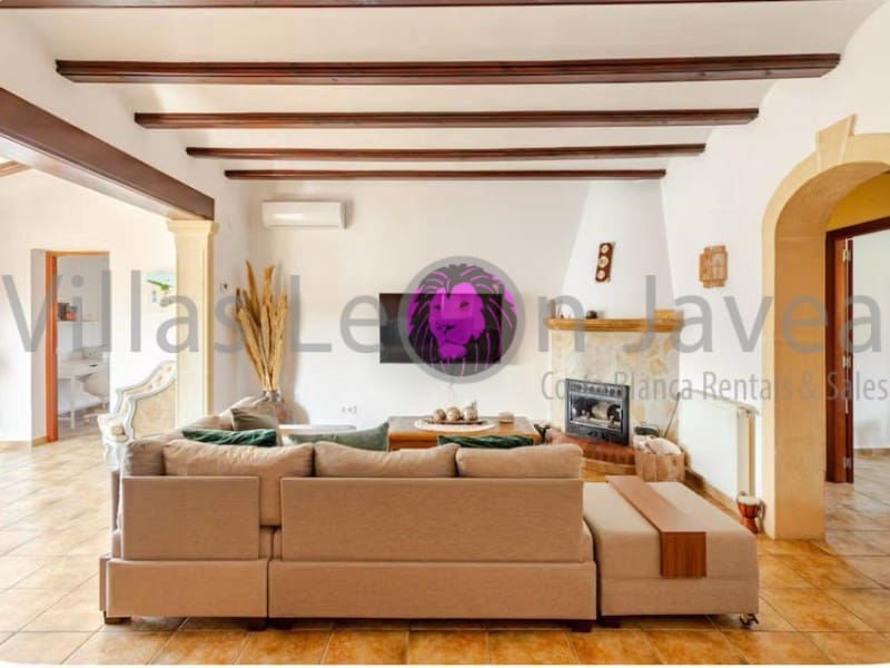 4 Zimmer Villa zu verkaufen in Javea / Xabia mit Pool Garage - 685.000 € (Ref: 9605294)