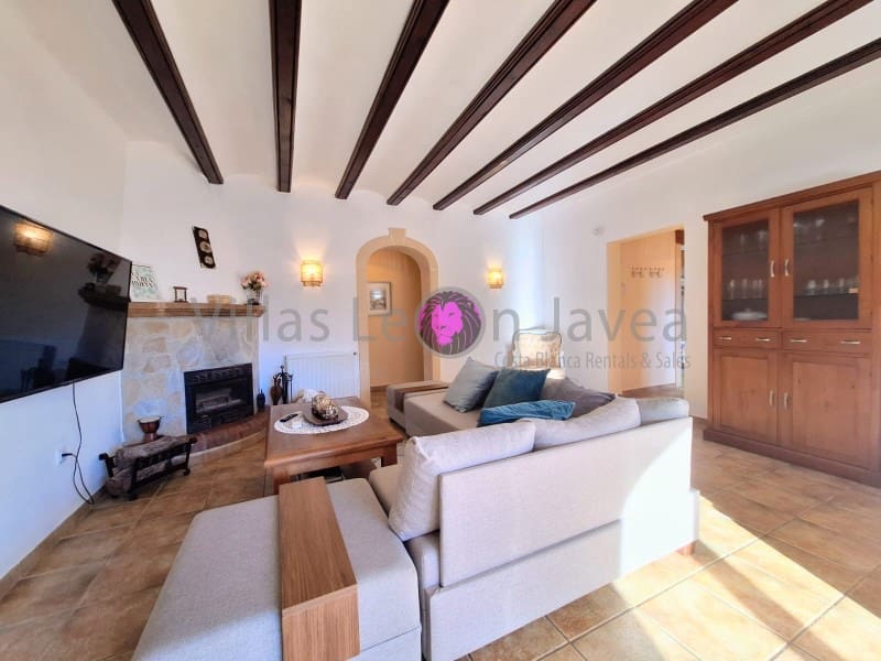 4 Zimmer Villa zu verkaufen in Javea / Xabia mit Pool Garage - 685.000 € (Ref: 9605294)