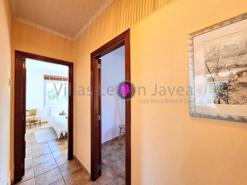4 Zimmer Villa zu verkaufen in Javea / Xabia mit Pool Garage - 685.000 € (Ref: 9605294)