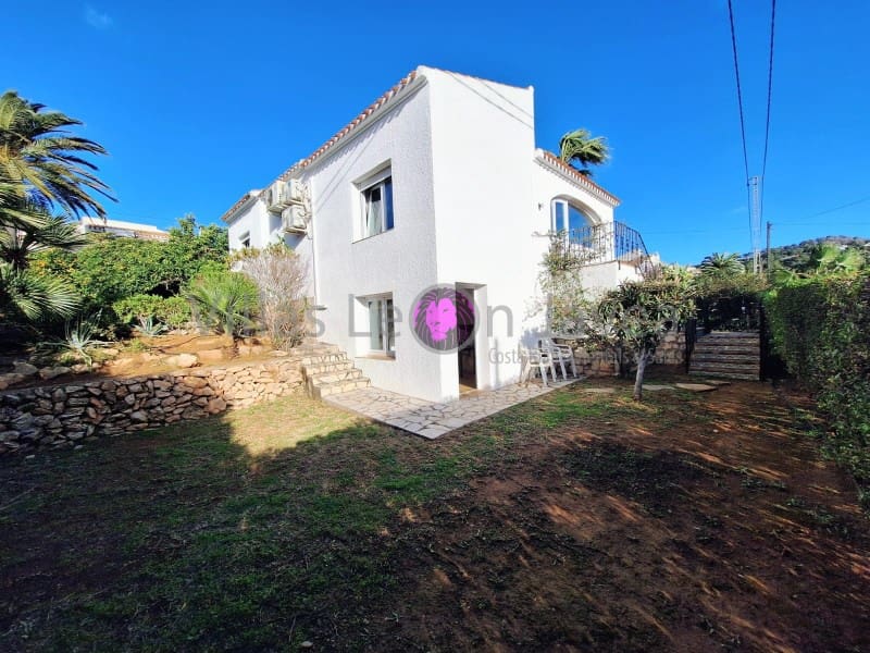 4 Zimmer Villa zu verkaufen in Javea / Xabia mit Pool Garage - 685.000 € (Ref: 9605294)