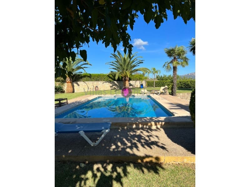 Chalet de 3 habitaciones en Benitachell / Benitatxell en alquiler - 3.500 € (Ref: 9605296)