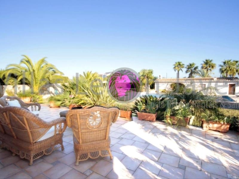 Chalet de 3 habitaciones en Benitachell / Benitatxell en alquiler - 3.500 € (Ref: 9605296)