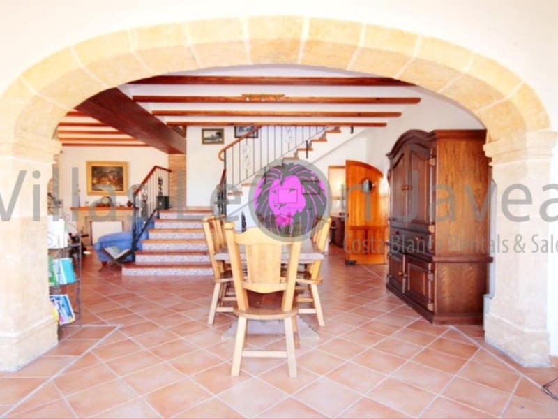 Chalet de 3 habitaciones en Benitachell / Benitatxell en alquiler - 3.500 € (Ref: 9605296)