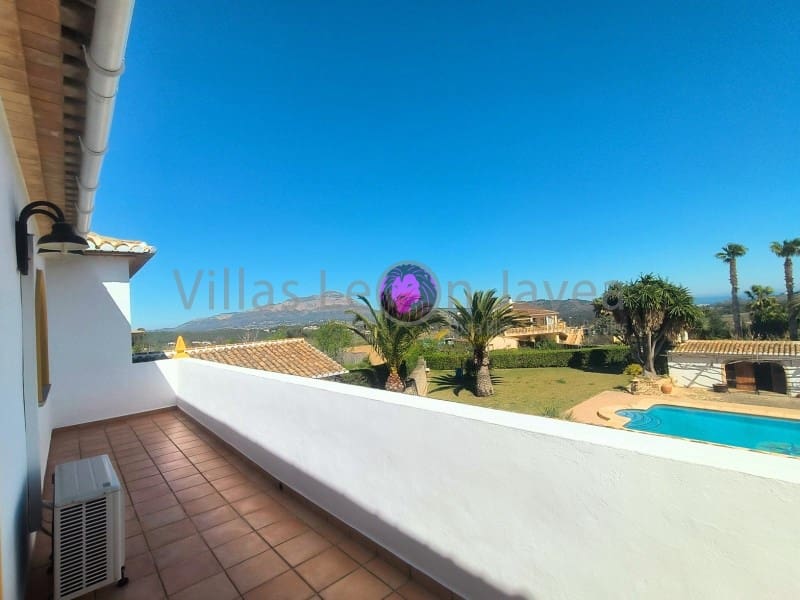 Chalet de 3 habitaciones en Benitachell / Benitatxell en alquiler con piscina - 3.500 € (Ref: 9605296)