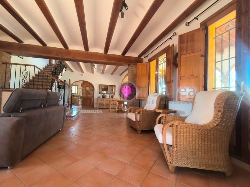 Chalet de 3 habitaciones en Benitachell / Benitatxell en alquiler con piscina - 3.500 € (Ref: 9605296)