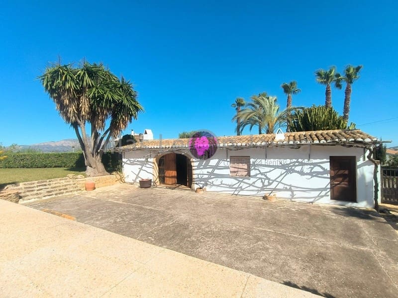 Chalet de 3 habitaciones en Benitachell / Benitatxell en alquiler con piscina - 3.500 € (Ref: 9605296)