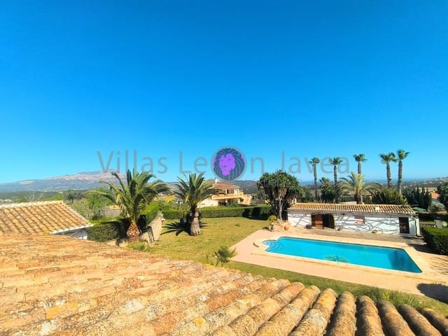 3 bedroom Villa for rent in Benitachell / Benitatxell with pool - € 3,500 (Ref: 9605296)