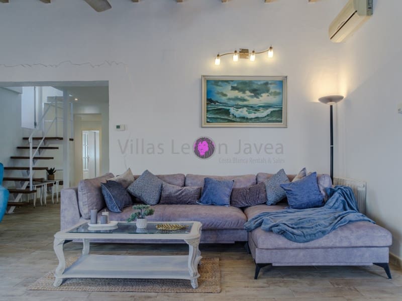 4 bedroom Villa for holiday rental in Javea / Xabia - € 1,170 (Ref: 9605297)