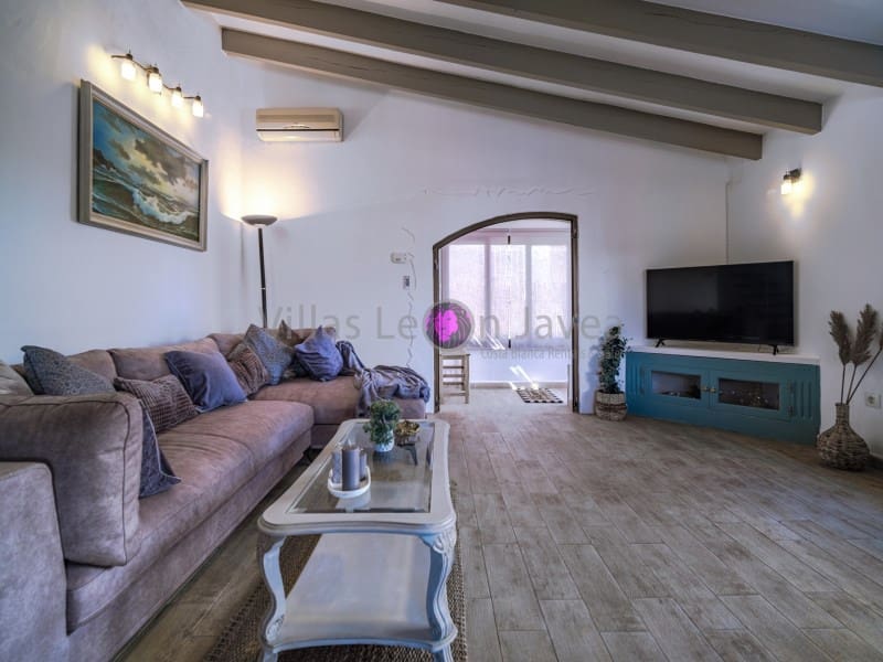 4 bedroom Villa for holiday rental in Javea / Xabia - € 1,170 (Ref: 9605297)