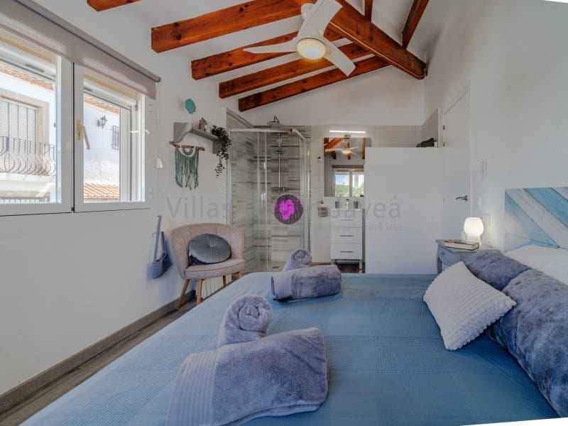 4 bedroom Villa for holiday rental in Javea / Xabia - € 1,170 (Ref: 9605297)