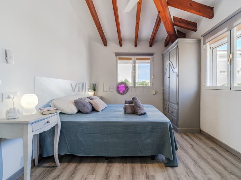 4 bedroom Villa for holiday rental in Javea / Xabia - € 1,170 (Ref: 9605297)