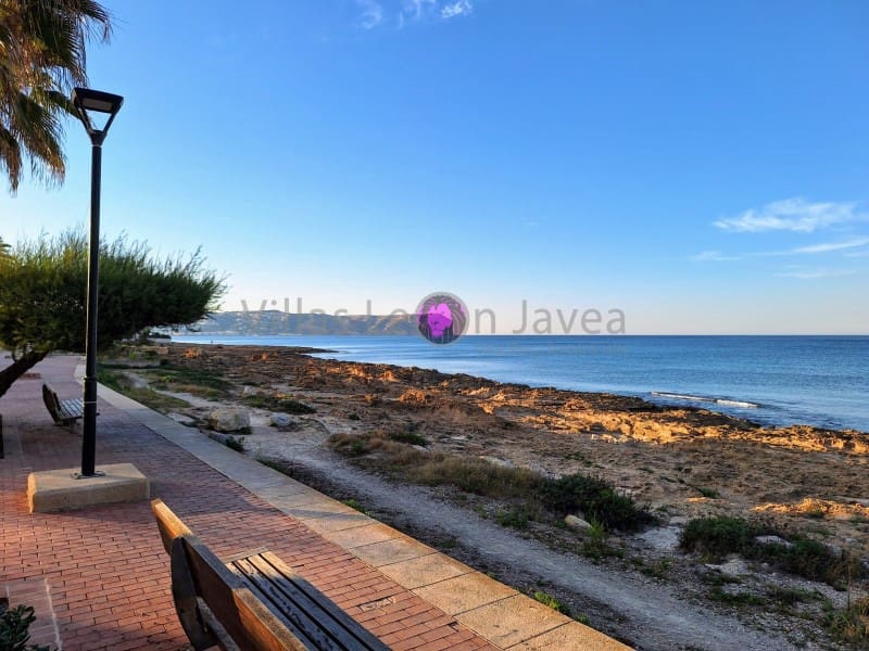 4 bedroom Villa for holiday rental in Javea / Xabia - € 1,170 (Ref: 9605297)