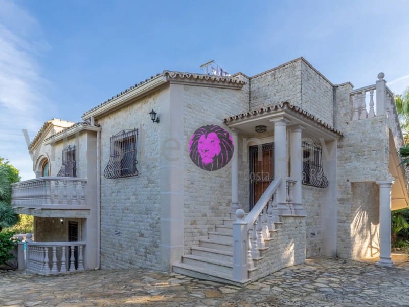 2 Zimmer Villa zu verkaufen in Javea / Xabia mit Garage - 750.000 € (Ref: 9605298)