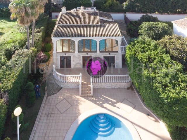 2 Zimmer Villa zu verkaufen in Cap Martí - El Tossalet - Pinomar, Javea / Xàbia mit Garage - 750.000 € (Ref: 9605298)