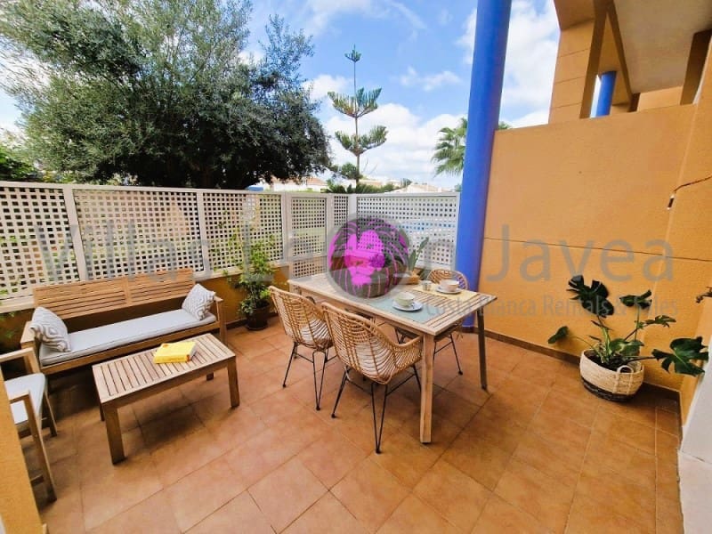 3 soveværelse Lejlighed til leje i Javea / Xabia med garage - € 1.050 (Ref: 9605299)