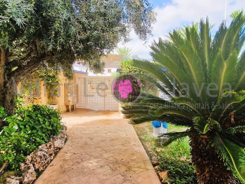 3 soveværelse Lejlighed til leje i Javea / Xabia med garage - € 1.050 (Ref: 9605299)