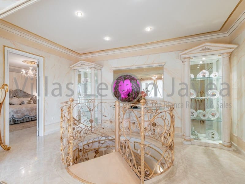 2 soveværelse Villa til salg i Javea / Xabia med swimmingpool garage - € 1.500.000 (Ref: 9605301)