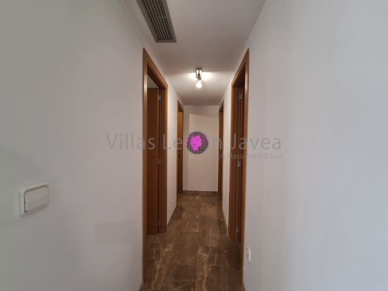 3 soveværelse Lejlighed til leje i Javea / Xabia med garage - € 1.100 (Ref: 9605303)