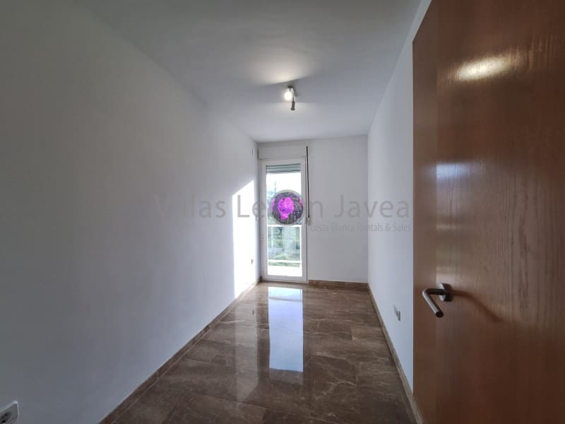 3 soveværelse Lejlighed til leje i Javea / Xabia med garage - € 1.100 (Ref: 9605303)