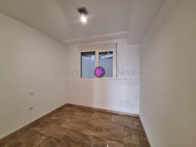 3 soveværelse Lejlighed til leje i Centro ciudad, Javea / Xàbia med garage - € 1.100 (Ref: 9605303)