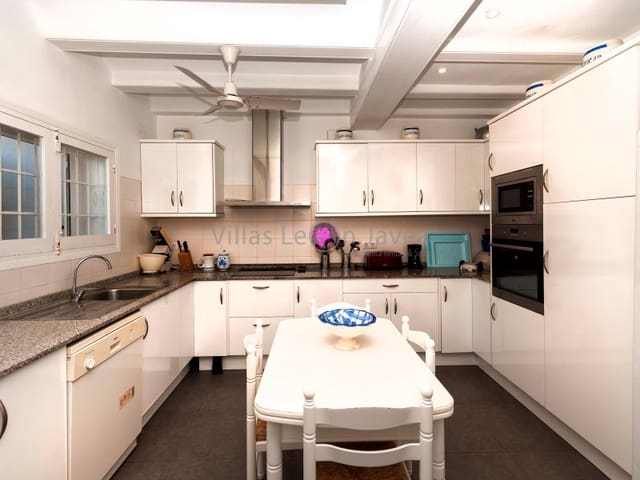 8 soverom Villa til salgs i Cap Martí - El Tossalet - Pinomar, Javea / Xàbia med svømmebasseng garasje - € 2 350 000 (Ref: 9627789)