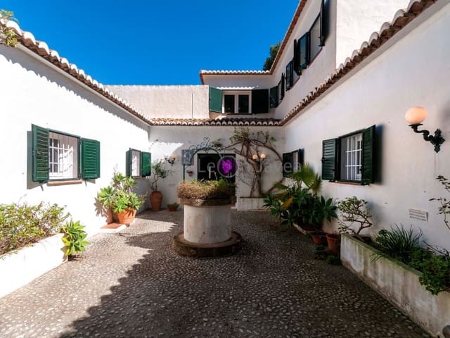 8 soverom Villa til salgs i Cap Martí - El Tossalet - Pinomar, Javea / Xàbia med svømmebasseng garasje - € 2 350 000 (Ref: 9627789)