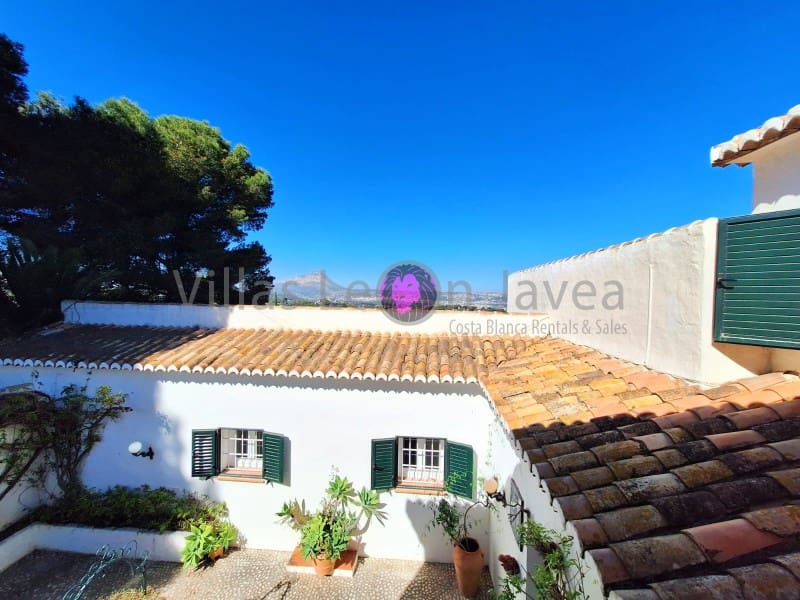 8 sypialnia Willa na sprzedaż w Javea / Xabia z basenem garażem - 2 350 000 € (Ref: 9627789)