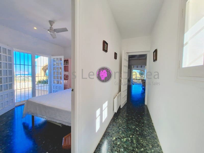 8 sypialnia Willa na sprzedaż w Javea / Xabia z basenem garażem - 2 350 000 € (Ref: 9627789)