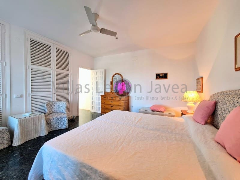 8 sypialnia Willa na sprzedaż w Javea / Xabia z basenem garażem - 2 350 000 € (Ref: 9627789)