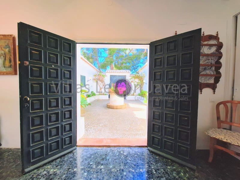 8 sypialnia Willa na sprzedaż w Javea / Xabia z basenem garażem - 2 350 000 € (Ref: 9627789)